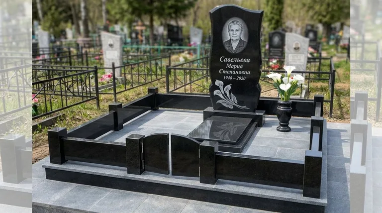 Памятник с гравировкой калл — выполненная работа «Савельева» в Ханты-Мансийске
