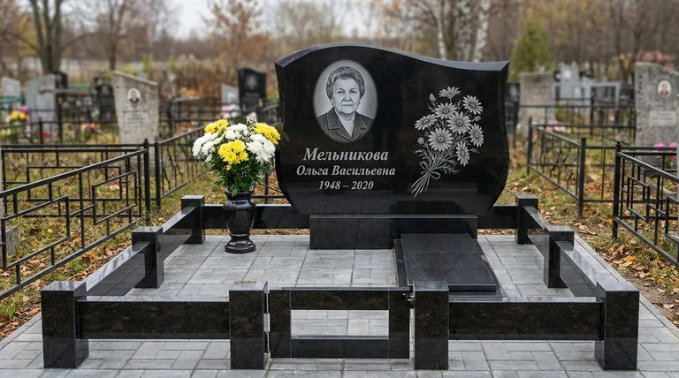 Памятник с гравировкой ромашек — выполненная работа «Мельникова» в Ханты-Мансийске