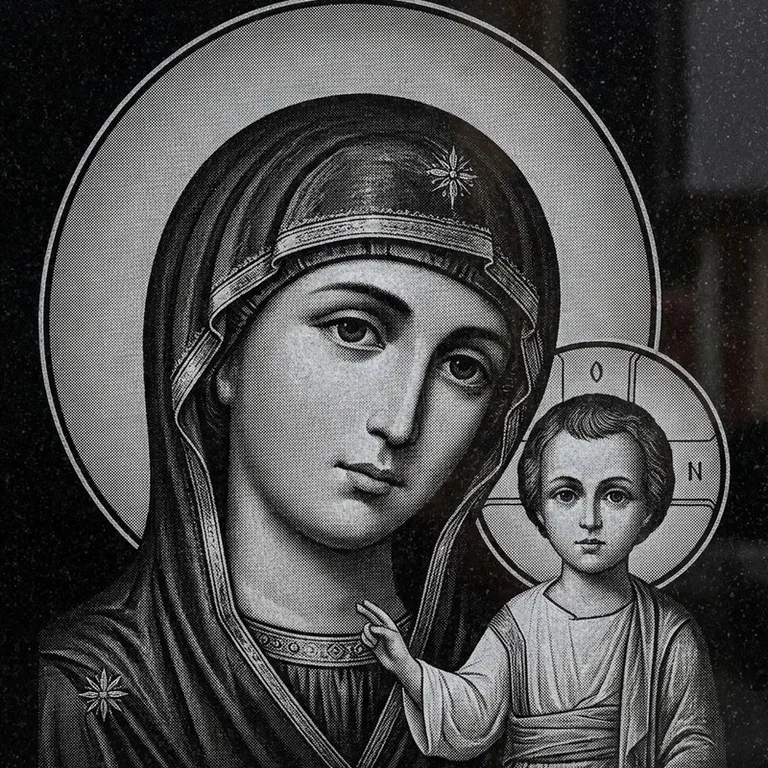 Эскиз иконы: Казанская (полутон) — детальный образ Богородицы, гравировка на памятник в Ханты-Мансийске