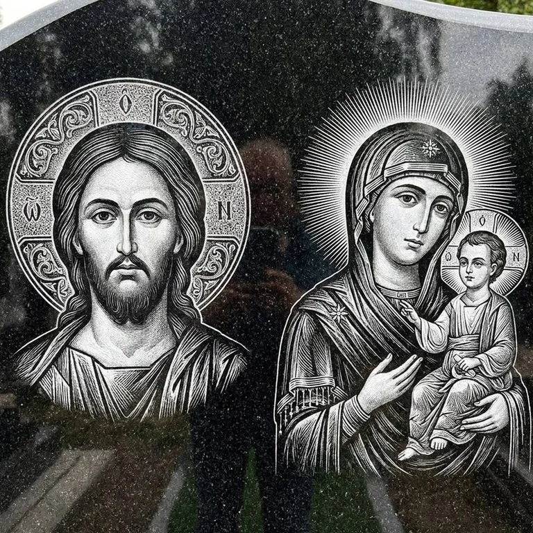 Эскиз иконы: Спаситель и Богородица — парные образы симметрично, гравировка на памятник в Ханты-Мансийске