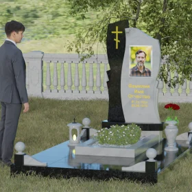 Памятник П032